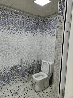 Satılır obyekt 183 m²,  İnşaatçılar m.-9