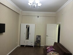 İcarə yeni tikili 1 otaqlı 40 m²,  İnşaatçılar m.-3