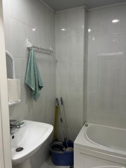 İcarə yeni tikili 1 otaqlı 40 m²,  İnşaatçılar m.-4