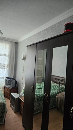 Satılır köhnə tikili 4 otaqlı 86 m²,  Binə-16