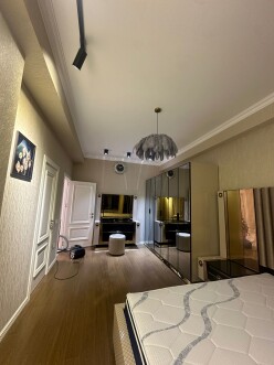 Satılır yeni tikili 6 otaqlı 145 m²,  Nəriman Nərimanov m.-6