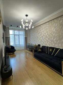 Satılır yeni tikili 6 otaqlı 145 m²,  Nəriman Nərimanov m.