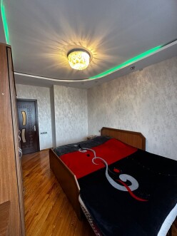 Satılır yeni tikili 2 otaqlı 67 m²,  Bakıxanov-12