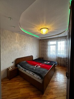 Satılır yeni tikili 2 otaqlı 67 m²,  Bakıxanov-9