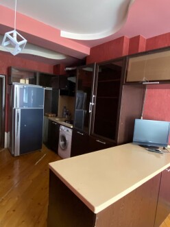 İcarə yeni tikili 3 otaqlı 120 m²,  Həzi Aslanov m.-8