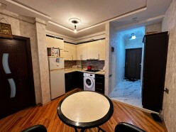 Satılır yeni tikili 2 otaqlı 67 m²,  Bakıxanov-5
