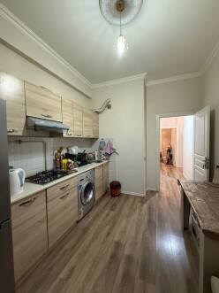 İcarə yeni tikili 3 otaqlı 80 m²,  İnşaatçılar m.-5