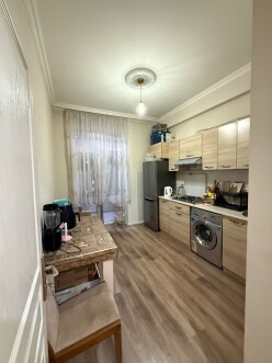 İcarə yeni tikili 3 otaqlı 80 m²,  İnşaatçılar m.-3