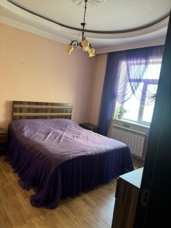 Satılır ev/villa 5 otaqlı 150 m²,  Azadlıq prospekti m.-6