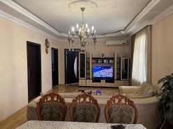 Satılır ev/villa 5 otaqlı 150 m²,  Azadlıq prospekti m.-2