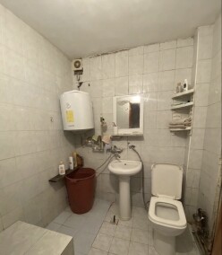 Satılır köhnə tikili 3 otaqlı 62.8 m²,  Nəriman Nərimanov m.-6