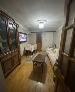 Satılır köhnə tikili 3 otaqlı 62.8 m²,  Nəriman Nərimanov m.-2