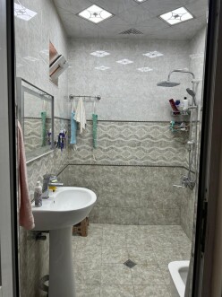 Satılır ev/villa 5 otaqlı 150 m²,  Azadlıq prospekti m.-8