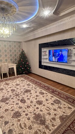 Satılır yeni tikili 3 otaqlı 135 m², Həzi Aslanov m.-3 Satılır yeni tikili 3 otaqlı 135 m², Həzi Aslanov m.-3