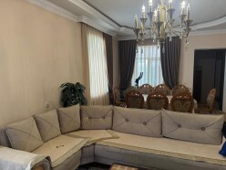 Satılır ev/villa 5 otaqlı 150 m²,  Azadlıq prospekti m.