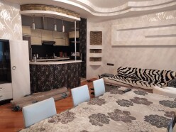 Satılır yeni tikili 3 otaqlı 83 m²,  Səbail-2