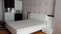 İcarə yeni tikili 3 otaqlı 120 m², İnşaatçılar m.-2