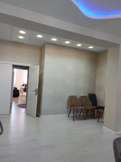 Satılır yeni tikili 3 otaqlı 135 m², Əhmədli m.-5