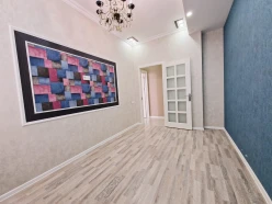 Satılır yeni tikili 3 otaqlı 110 m², Neftçilər m.-7