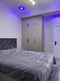 Satılır yeni tikili 2 otaqlı 58 m², İnşaatçılar m.-10