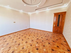 Satılır yeni tikili 4 otaqlı 210 m², 20 yanvar m.-10