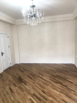 Satılır yeni tikili 3 otaqlı 80 m²,  Azadlıq prospekti m.-2