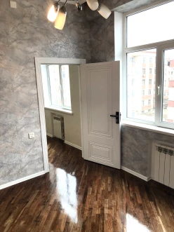 Satılır yeni tikili 3 otaqlı 80 m²,  Azadlıq prospekti m.-8