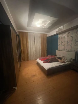 Satılır yeni tikili 3 otaqlı 155 m², İnşaatçılar m.-7