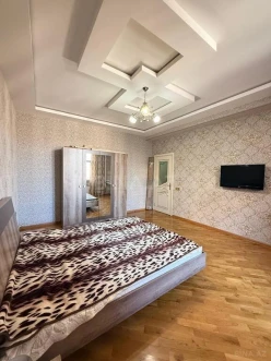 İcarə yeni tikili 3 otaqlı 105 m²,  Şah İsmayıl Xətai m.-8