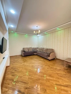 İcarə yeni tikili 3 otaqlı 105 m²,  Şah İsmayıl Xətai m.-3