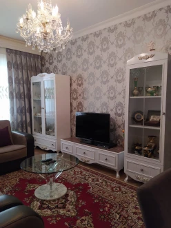 Satılır köhnə tikili 3 otaqlı 82 m², Yeni Yasamal q.-2