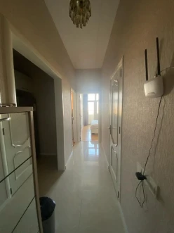 Satılır yeni tikili 2 otaqlı 60 m², Elmlər Akademiyası m.-2