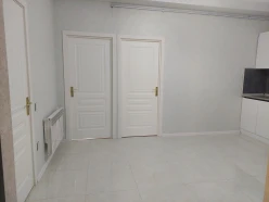 Satılır yeni tikili 2 otaqlı 72 m², Saray q.-5