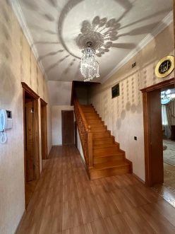 Satılır ev/villa 8 otaqlı 360 m², Avtovağzal m.-4