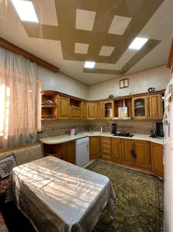 Satılır ev/villa 8 otaqlı 360 m², Avtovağzal m.-17