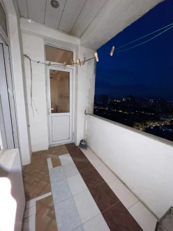 Satılır yeni tikili 2 otaqlı 60.5 m², İnşaatçılar m.-16