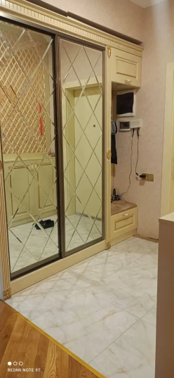 Satılır yeni tikili 4 otaqlı 150 m², Yasamal r.-6