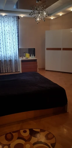 Satılır yeni tikili 4 otaqlı 192 m², Yasamal r.-4