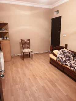 Satılır köhnə tikili 4 otaqlı 120 m², Yasamal r.-2