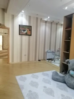 Satılır yeni tikili 4 otaqlı 180 m², Yasamal r.-9