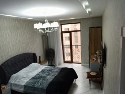 Satılır yeni tikili 4 otaqlı 147 m², Yasamal r.-5