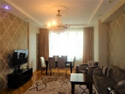 İcarə yeni tikili 3 otaqlı 150 m², Nizami m.-3