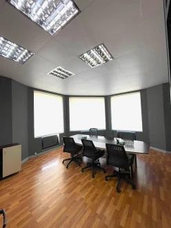 İcarə ofis 7 otaqlı 300 m², Nərimanov r.-6