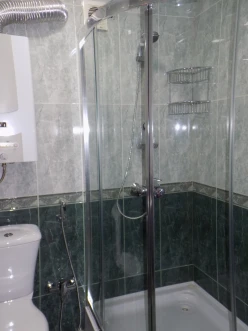 İcarə köhnə tikili 2 otaqlı 50 m², Yasamal r.-7