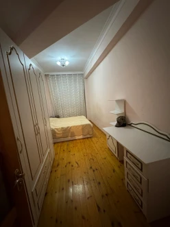 İcarə yeni tikili 3 otaqlı 120 m²,  İnşaatçılar m.-6