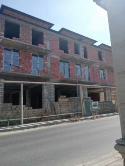 Satılır obyekt 1600 m²,  Qaraçuxur-5