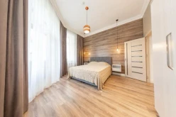 İcarə köhnə tikili 2 otaqlı 60 m²,  Səbail-4