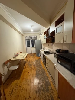 İcarə yeni tikili 3 otaqlı 120 m²,  İnşaatçılar m.-5