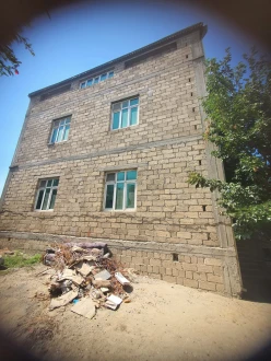 Satılır ev/villa 6 otaqlı 338 m², Sumqayıt-3