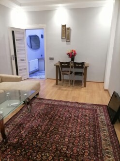 İcarə yeni tikili 2 otaqlı 64 m²,  Masazır-6